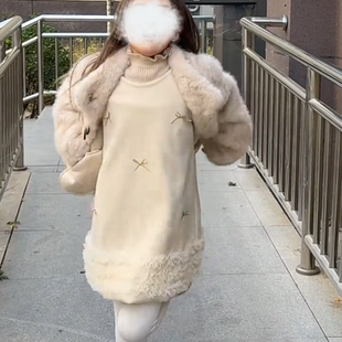 女童秋冬装连衣裙2025新款初中生女生加厚呢子裙子套装女孩拜年服