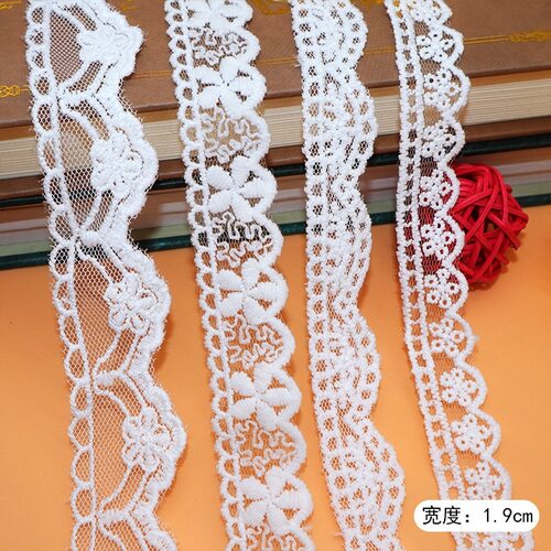 现货水溶涤纶白色刺绣花边辅料