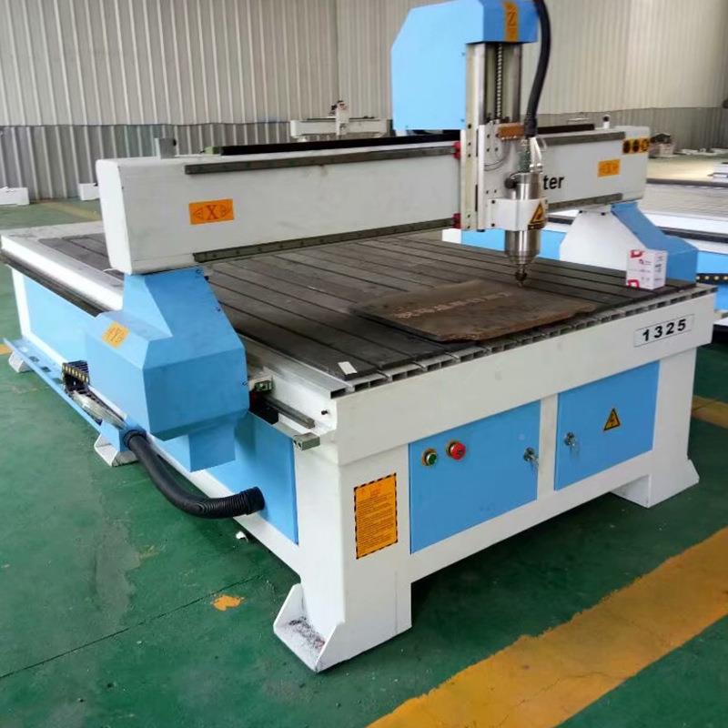 135木工雕刻机P2VC板克力雕刻机数控广告p无品牌/p板雕刻浮机家具