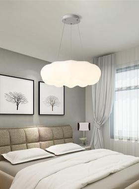 儿童吸顶灯简约现朵意代男孩女孩公主房云67250灯创个性卧南室书