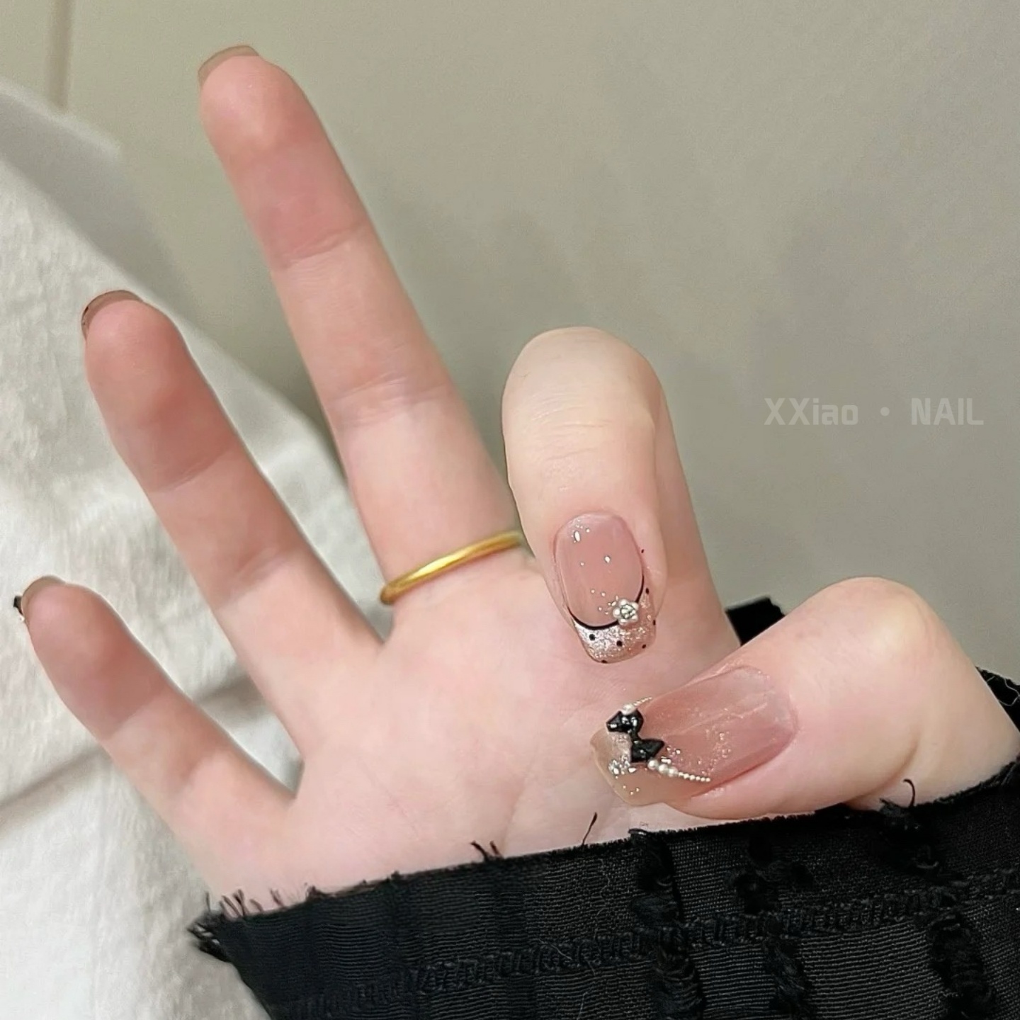XXiao穿戴甲美甲手工定制爆闪猫眼法式蝴蝶结珍珠新娘孕妇可拆卸