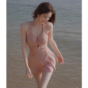 绝美泳衣女2025新款泡温泉小个子高级感保守遮肚显瘦挂脖女士泳装