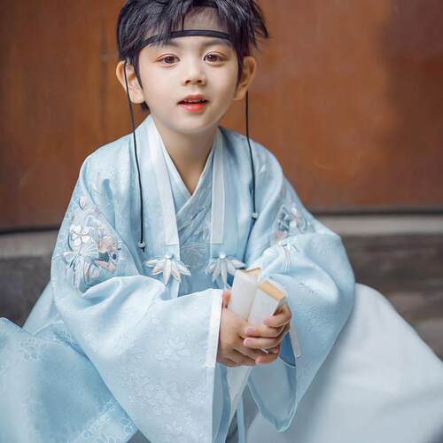 汉服男童2024春款白月青衫中国风儿童宋制套装男孩唐装古风演出服