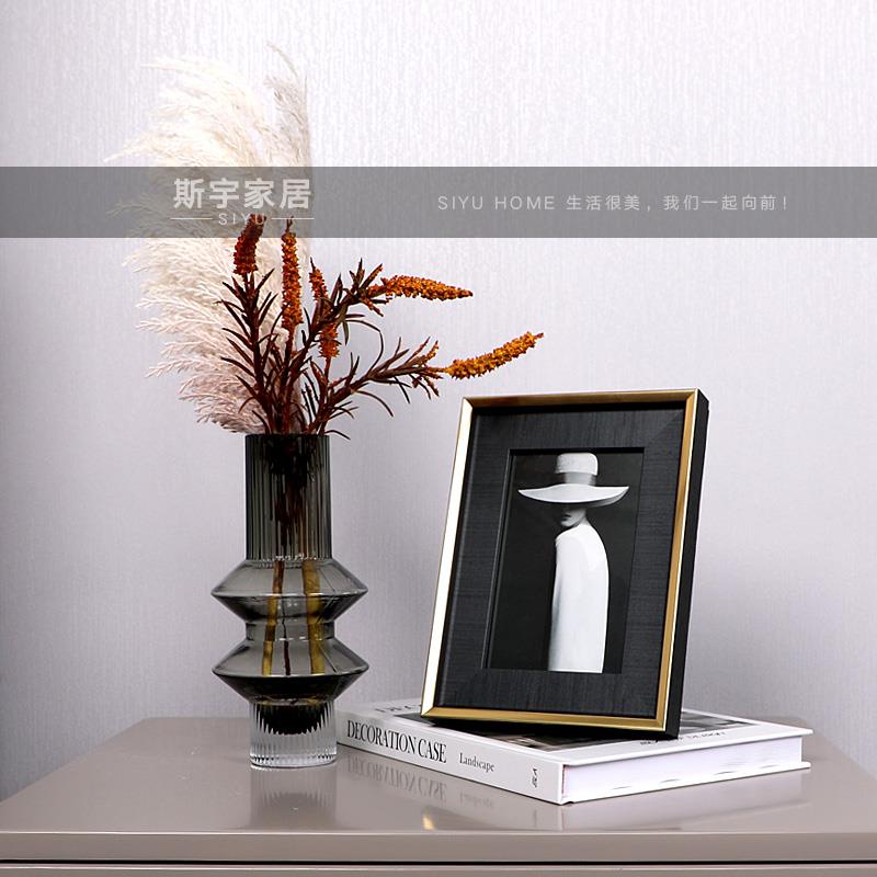 样板房主卧床头柜摆件飘窗茶几花艺相框杂志道具家居饰品软装组合