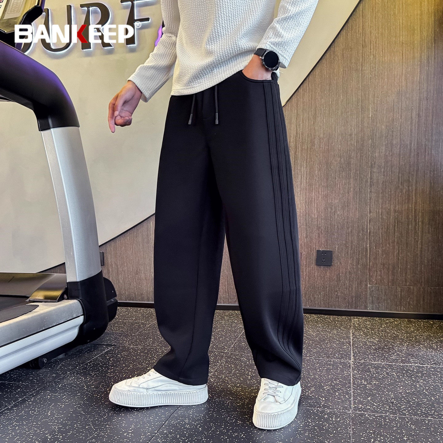 潮牌高级感弯刀卫裤男士2026新款秋冬季男裤加绒加厚直筒裤子男款,男装,卫裤,淘宝优惠券,粉丝福利购,淘宝优惠卷