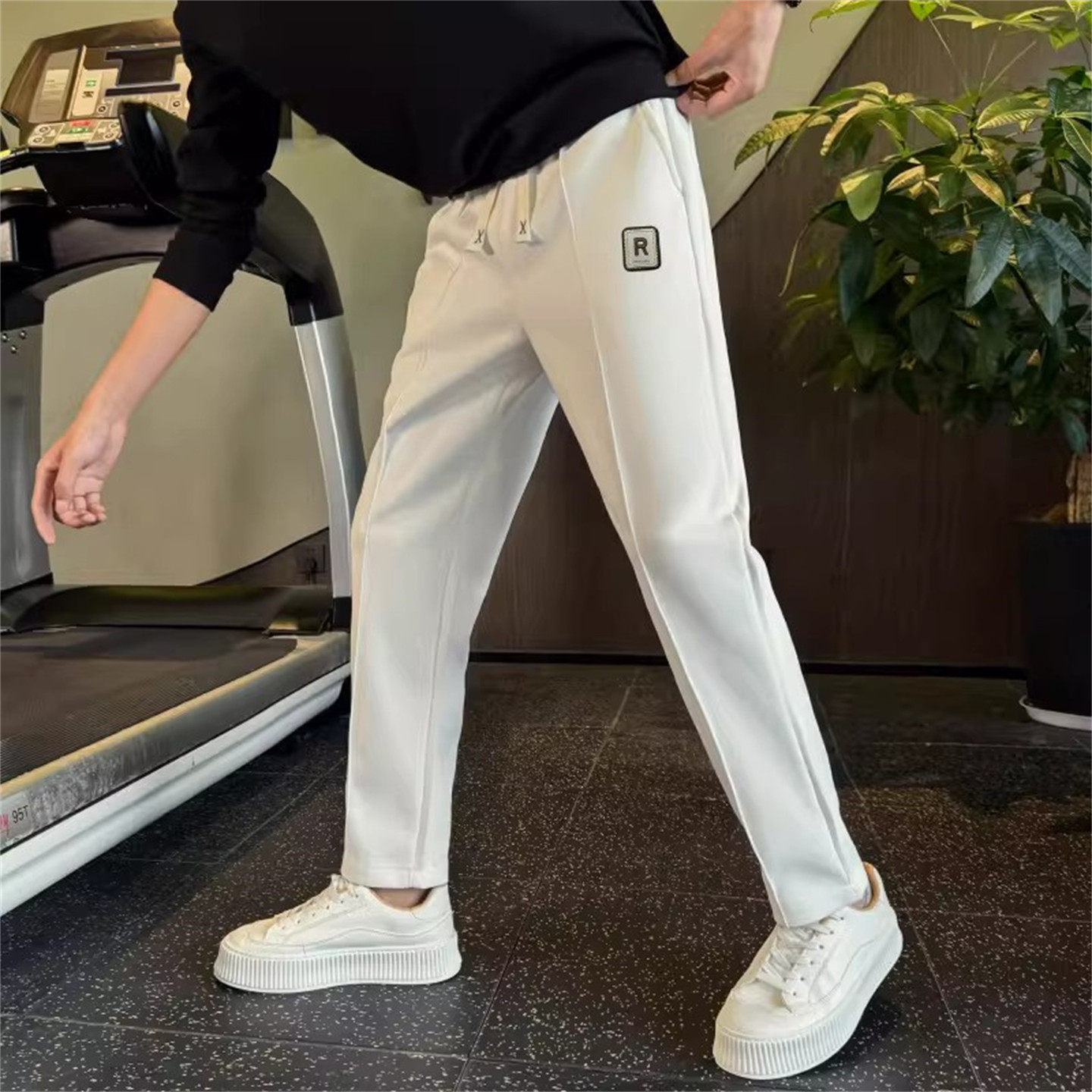 高端白色窄版直筒卫裤男士2025新款冬季爆款加绒加厚休闲裤子男款