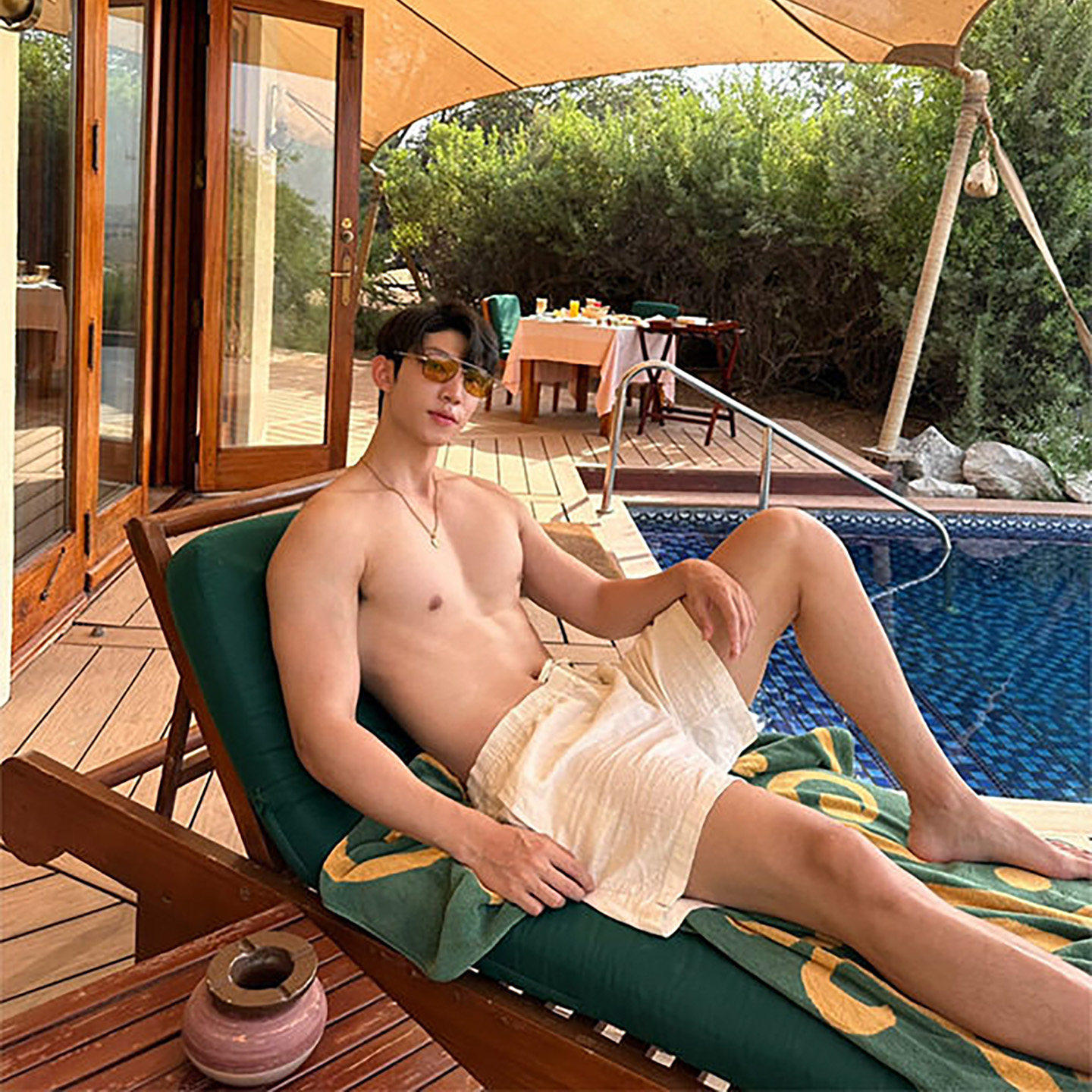 韩国Uamtor慵懒松弛感老钱风轻薄透气亚麻短裤男夏季休闲宽松中裤