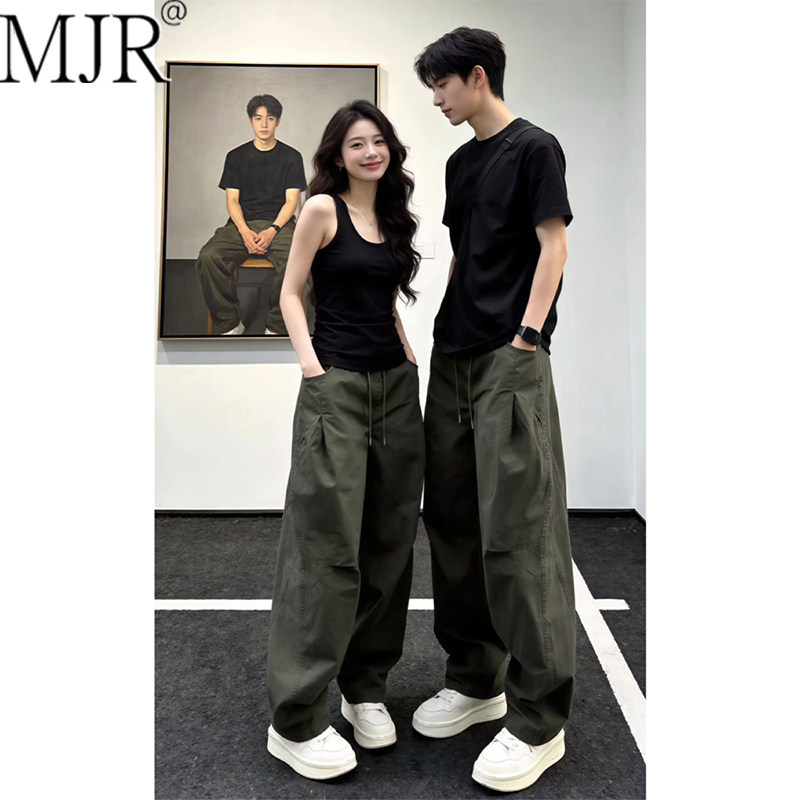 潮牌速干弯刀裤2026新款今年流行爆款秋季裤子男款美式褶皱工装裤