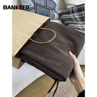 潮牌麦穗纹复古咖色休闲裤男士2026新款冬装男裤加绒加厚裤子男款