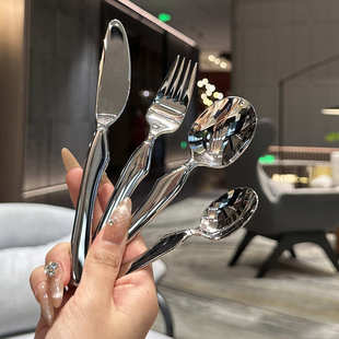 高档儿童刀叉勺 加厚18/10不锈钢西餐具套装 创意歪把牛排叉家用