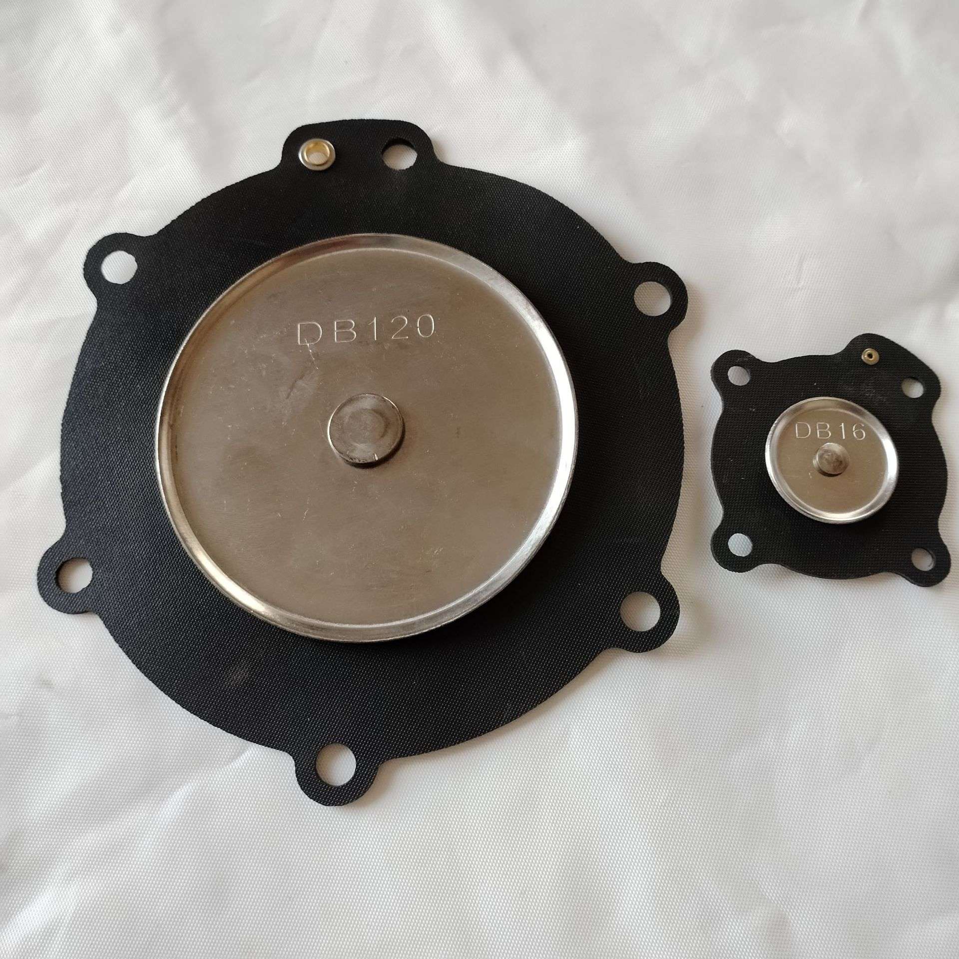 马佳尔VEM220 VEM420 VEM424 VEM620 VEM720脉冲阀膜片DB120/C