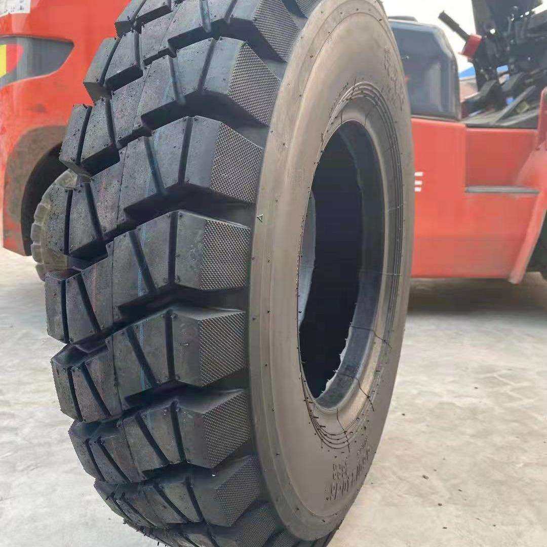 工程机械轮胎860/240-16矿用装载机轮胎零售