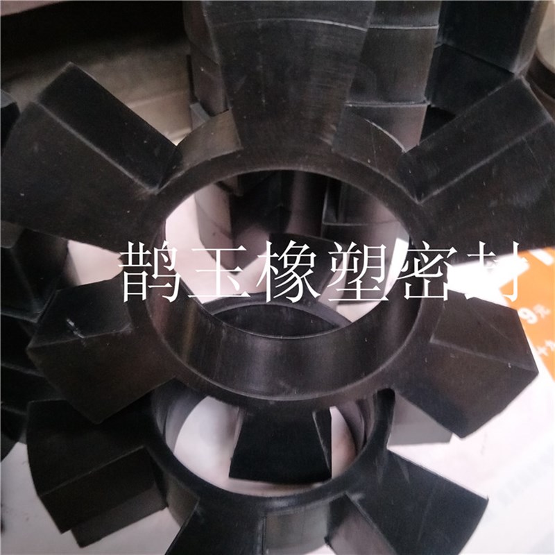 厂家直销黑色橡胶六角弹性圈联轴器缓冲垫T型梅花六角水泵对轮垫