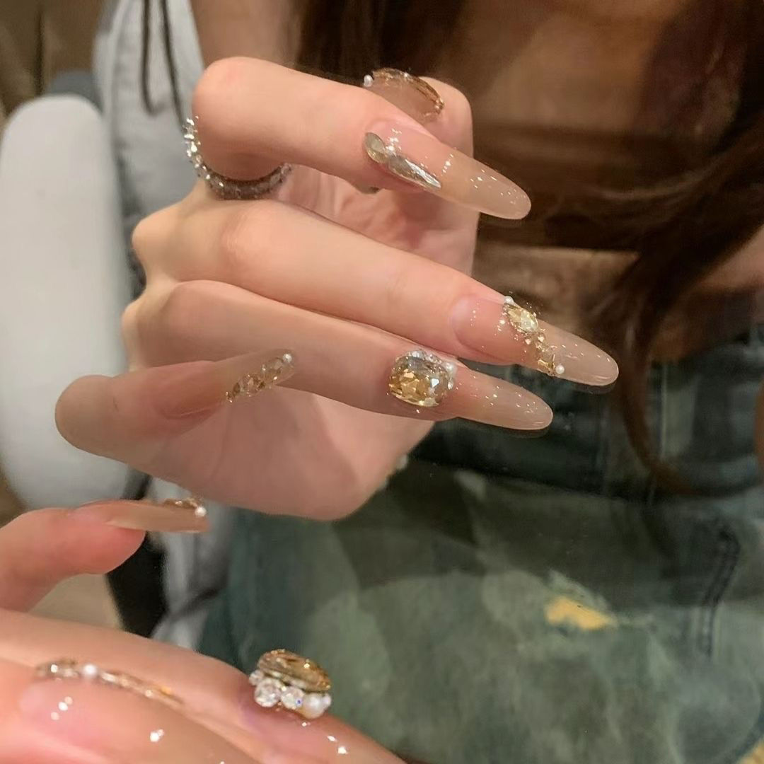 30片长款尖头杏仁甲穿戴甲片