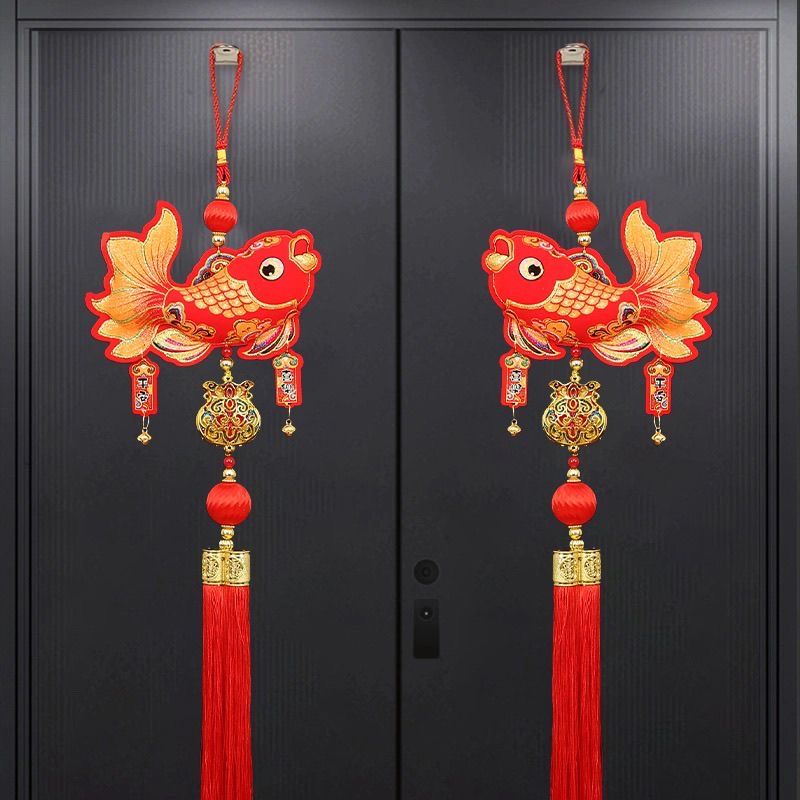 中国风喜庆大红色吉祥锦鲤鱼