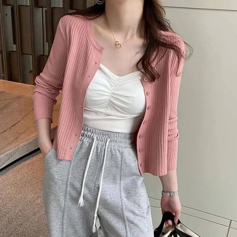 Solid color round neck short cardigan 纯色休闲长袖圆领短开衫
