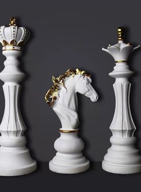 速发国际象棋树窗摆件电视院酒柜橱脂学柜装饰品国王王后战马棋子