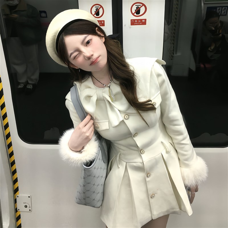 速发 千金蝴蝶结收腰毛呢外套气质重工连衣裙生日裙子