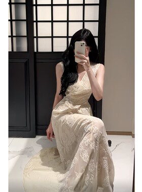 速发Good Job【云霓】法绣复古腰式连衣裙气质v领高级感收刺长裙