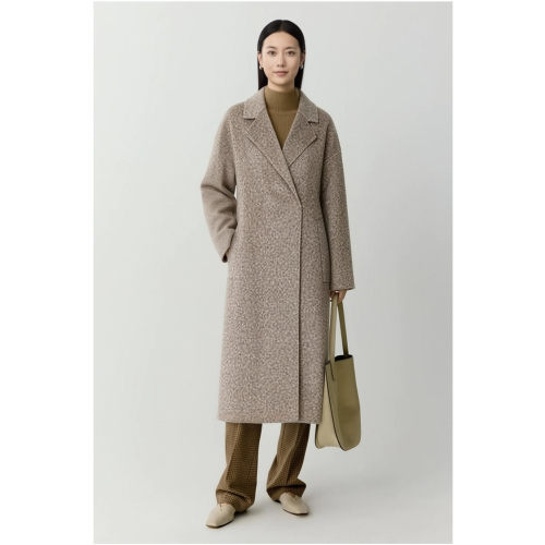 柯利亚诺冬季专柜同款摩卡色西服领大衣 【H】FY8525(UN)G ￥3880