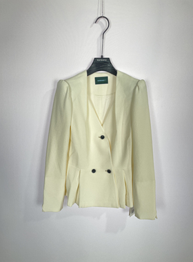 柯利亚诺冬季专柜同款玉石白色收腰X型外套  SW4375B ￥2290