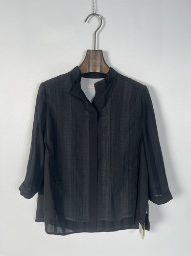 柯罗芭夏季专柜同款经典黑色小立领衬衫  CW2356 ￥3490