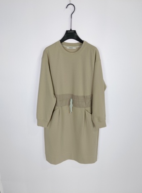 柯利亚诺春秋专柜同款圆领H型宽松拼接连衣裙  LT0088C吊牌价4080