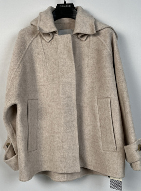 柯利亚诺冬季专柜同款杏色茧型翻领外套  SY9738G ￥5880