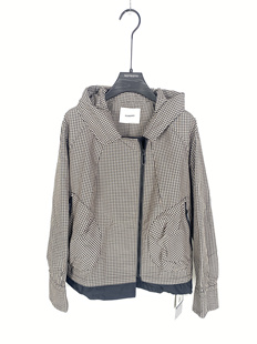 柯利亚诺春秋专柜同款黑白格短款连帽风衣  SW7627 ￥6200