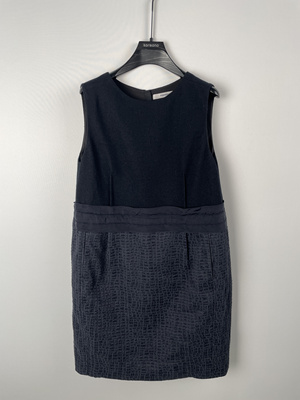 柯利亚诺冬季专柜同款茧型毛呢无袖连衣裙  LW3120(9VUN) ￥3680