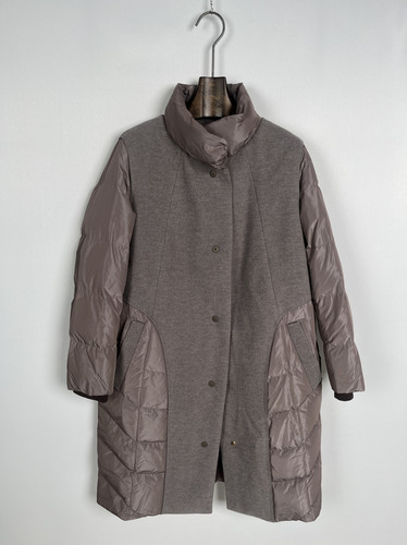 柯罗芭冬季专柜同款小茧型假两件式中长羽绒服  YC4086 ￥8900