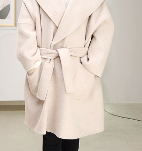 柯利亚诺冬季专柜同款杏粉色双面呢大衣  FY9745(UN)G ￥7800