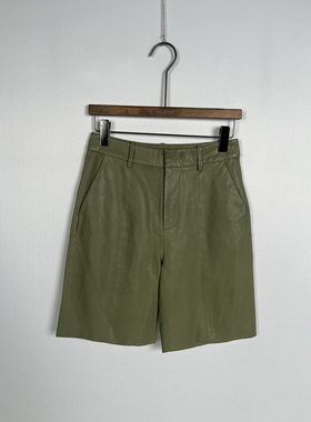 柯利亚诺冬季专柜同款卡其色直筒皮短裤  KP9934G ￥5880