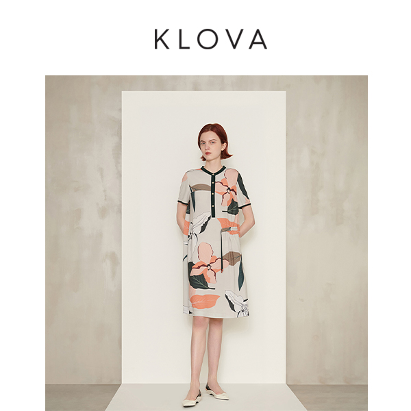 柯罗芭夏季专柜同款针织立领花型A摆连衣裙  LT7928 ￥4290