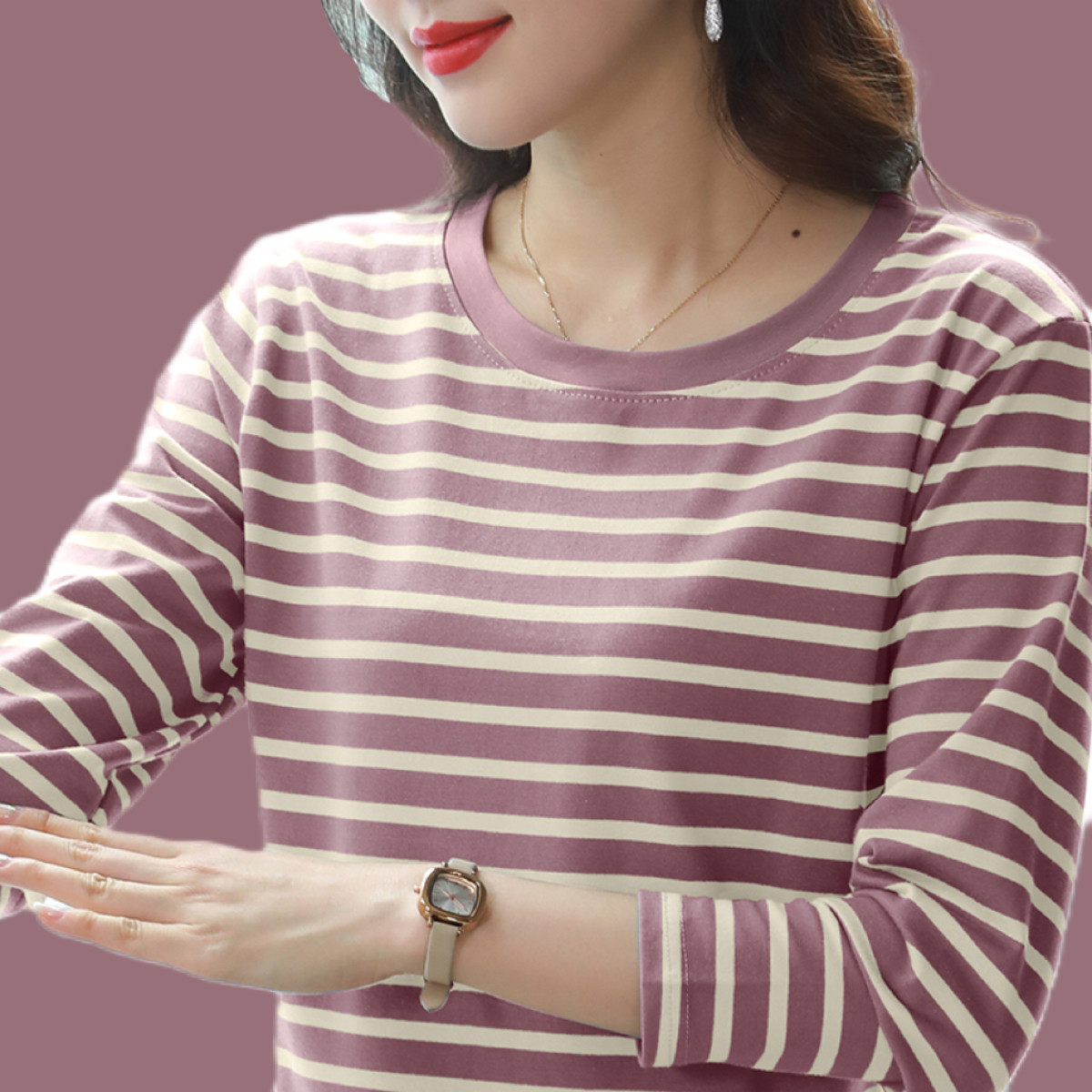 女士薄款长袖上衣2025秋季新款妈妈装纯棉宽松条纹外穿秋衣打底衫