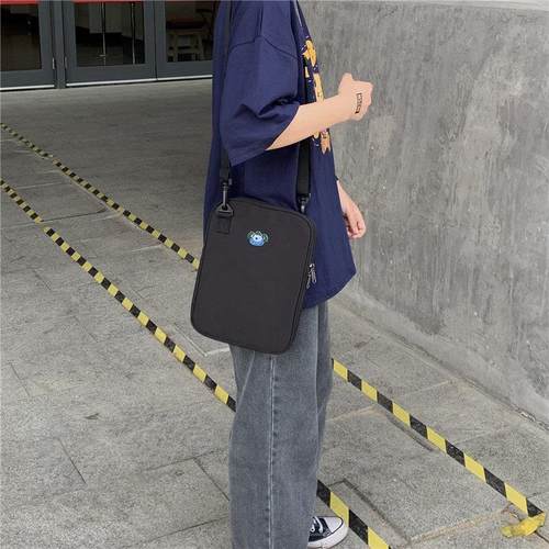 韩国ins卡通斜挎ipadpro11寸内胆包笔记本保护包13平板电脑收纳包