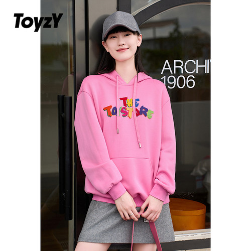 ToyzY莫代尔空气层彩虹字母卫衣