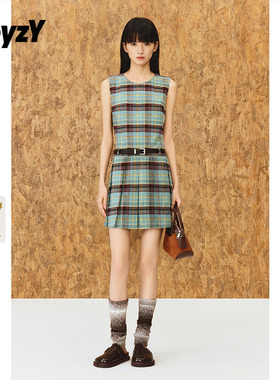 ToyzY2025秋季新款磨毛格纹无袖连衣裙短款背心裙ZC35305030