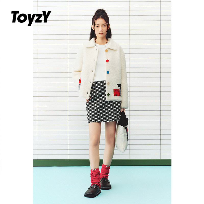 ToyzY 童话镇 白色翻领短外套女100羊毛2026年春新款ZC36106230,女装/女士精品,短外套,淘宝优惠券,粉丝福利购,淘宝优惠卷