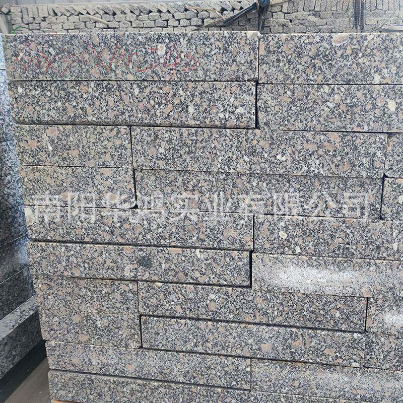 内石乡梨花白路450缘石厂家芝麻白路牙石白麻缘花岗道岩侧市政路
