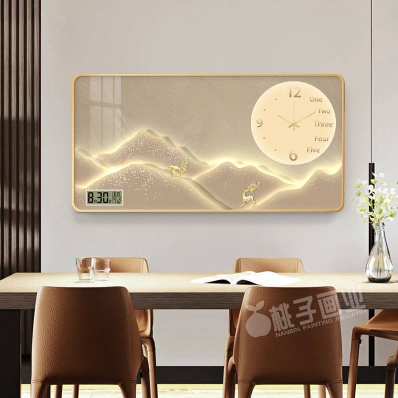 新款餐厅装饰画轻奢高档麋鹿客厅挂画吃饭餐桌万年历电子时钟壁画图片