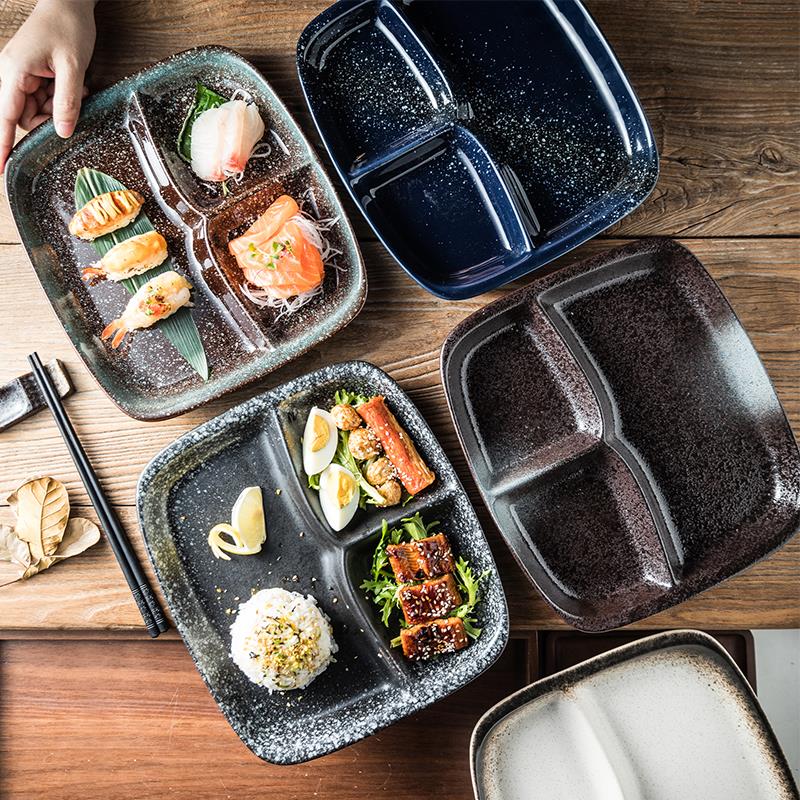 日式一人食分格盘陶瓷家用减脂分餐盘大人分隔餐具网红快餐早餐盘