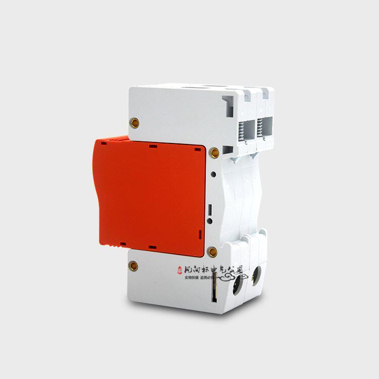 现货速发。直流光伏防浪涌触电保护器防雷避雷器开关2P40K00V1000