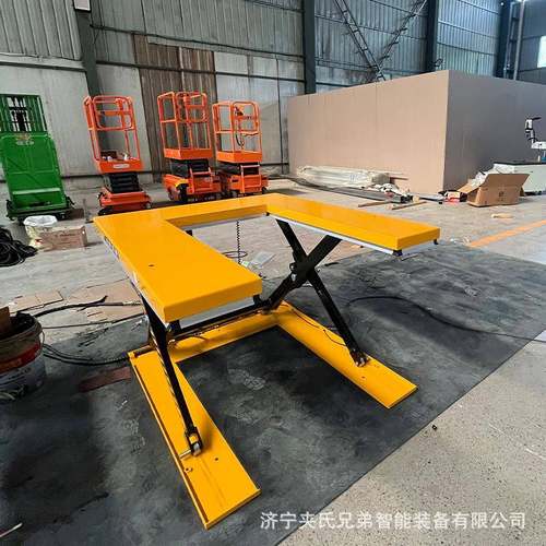 固U型AIG剪叉式载升降台高空作业升降机1吨平定大重厂库车间操作