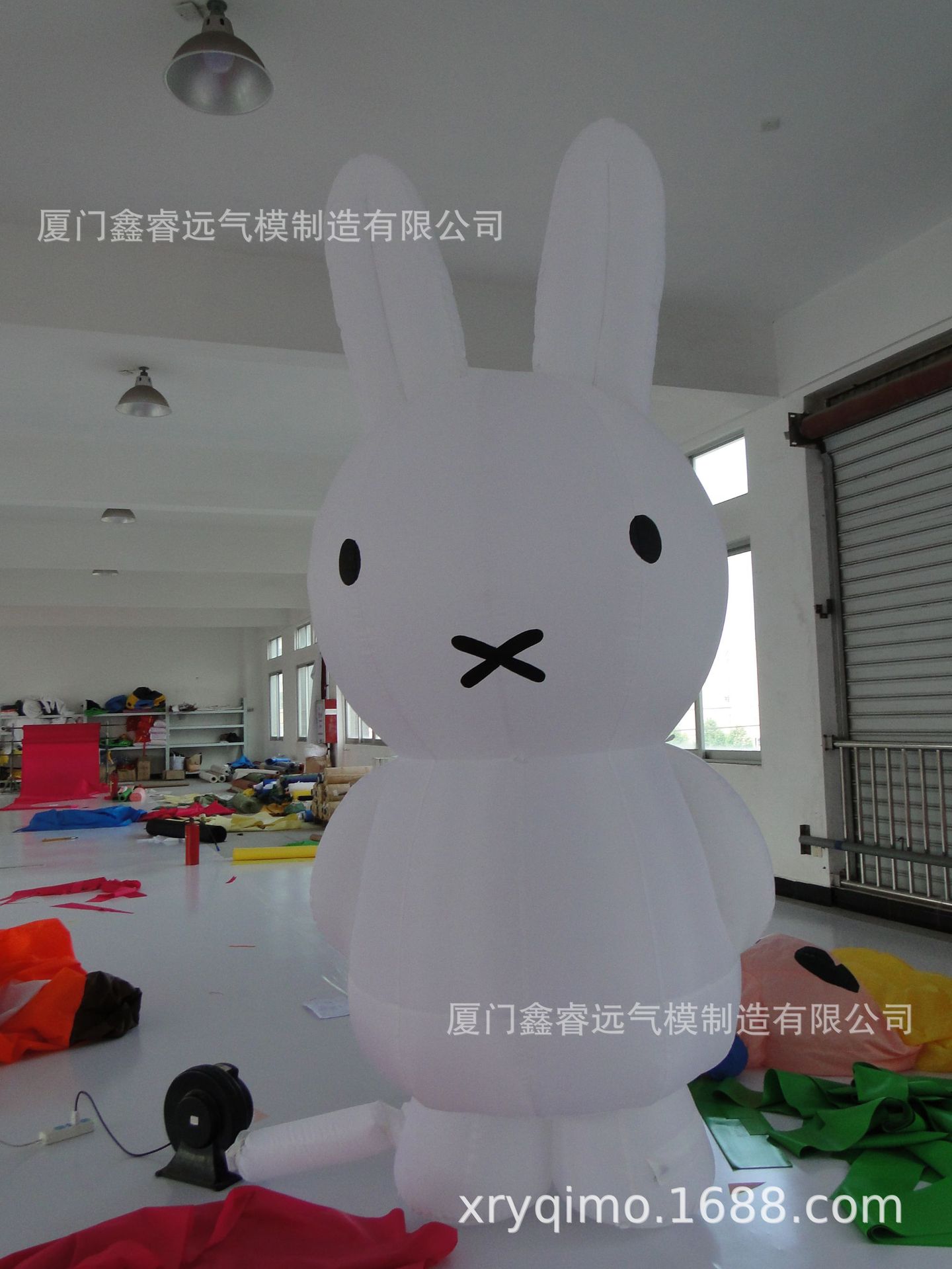 充气兔卡通 户外充气广告卡通 卡通气模 鑫睿远气模