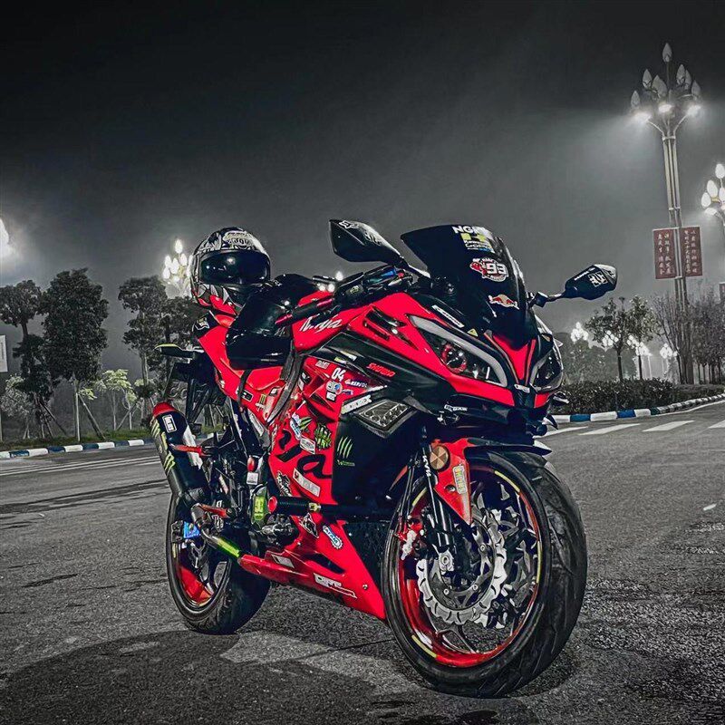 速发小忍者托50燃油地平线重机H2趴赛双缸R跑车V6炫酷机车摩2车