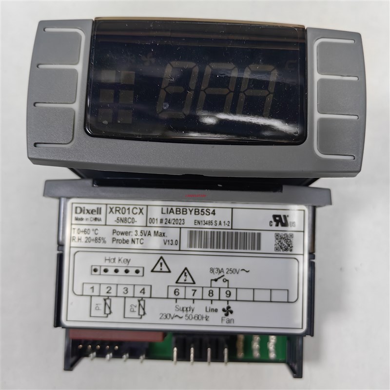 小精灵温控器XR02CX-5N0C1 XR06CX-5N0C1 XR01CX-5N0C1 XR04CX