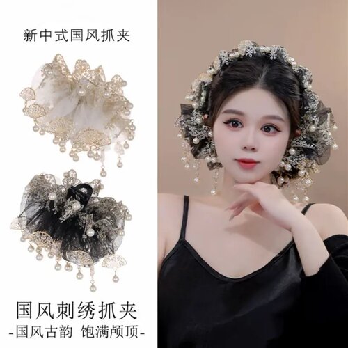 新中式刺绣流苏垂坠鲨鱼夹