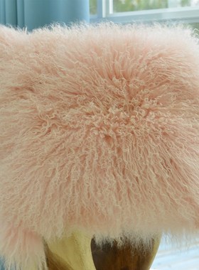 滩羊毛抱枕 欧式kins羊毛沙发腰垫皮草客厅卧室民宿酒店样板间靠