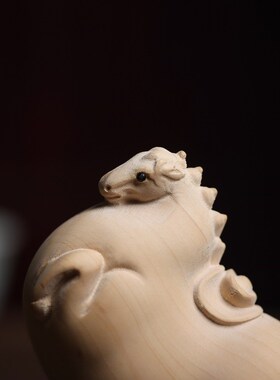 速发黄杨木唐马手把件生肖马雕刻工艺品汽车挂件男士随身盘玩桌面